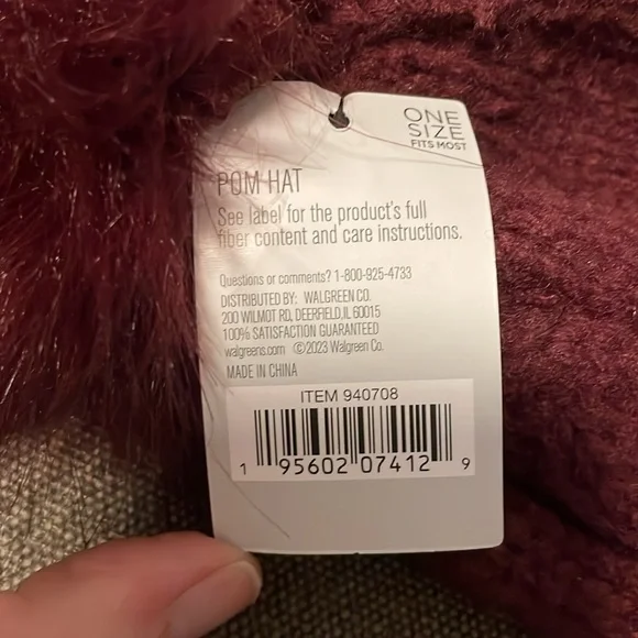 NWT!! Pom Hat - Picture 5 of 5